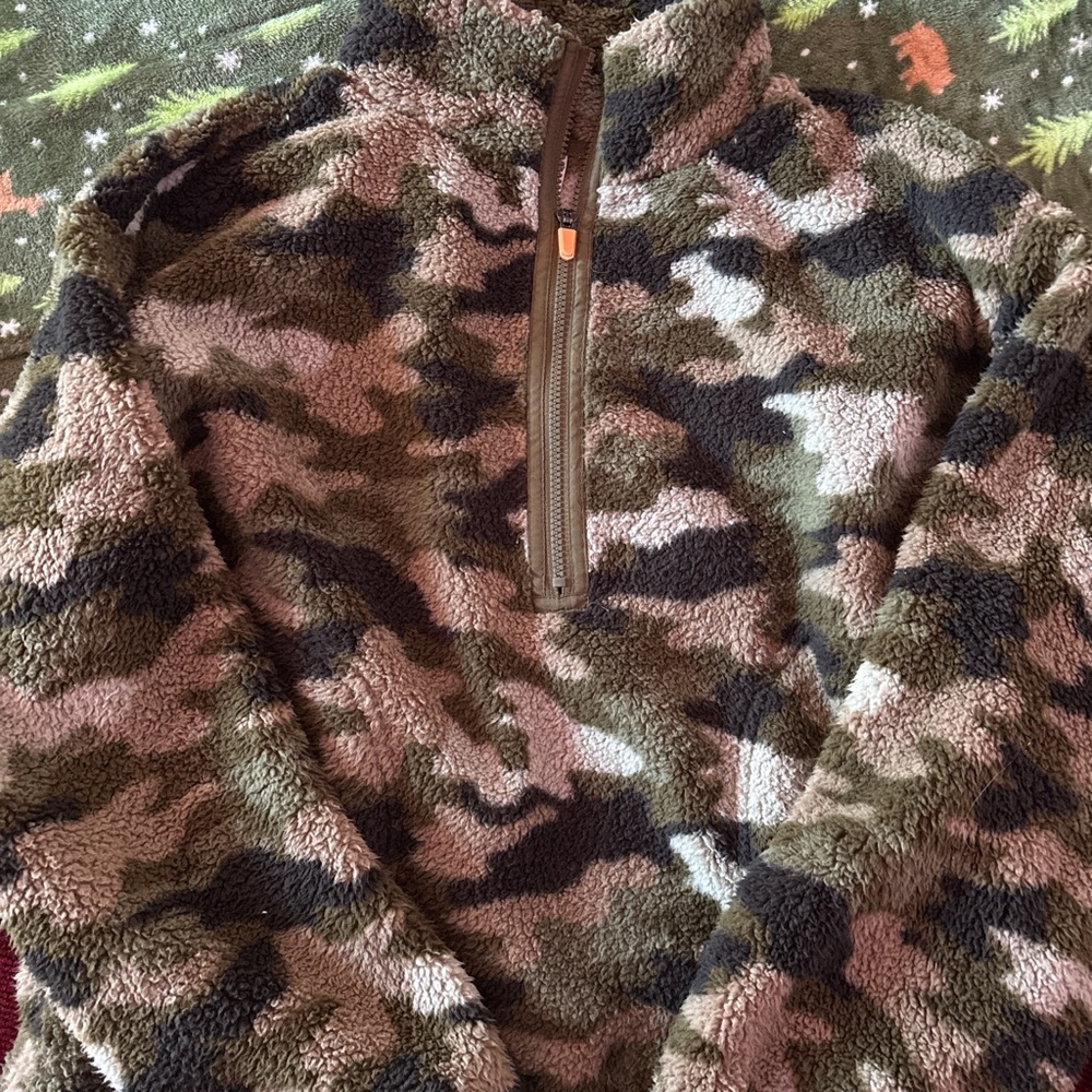 camo fleece